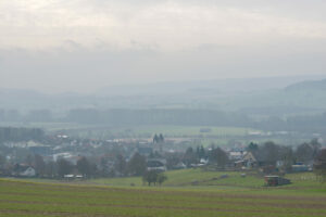 Blick auf St. Elisabeth, Warburg (Rimbeck)