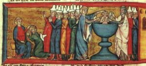Mittelalterliche Illustration, die eine Gruppe in Gewändern und weißen Hüten zeigt, die die Taufe eines Babys in einem großen blauen Taufbecken beobachtet, was die Entwicklung der Rituale widerspiegelt. Andere knien und schauen vor einem goldenen, dekorativen Hintergrund zu. (Text mit KI erstellt)